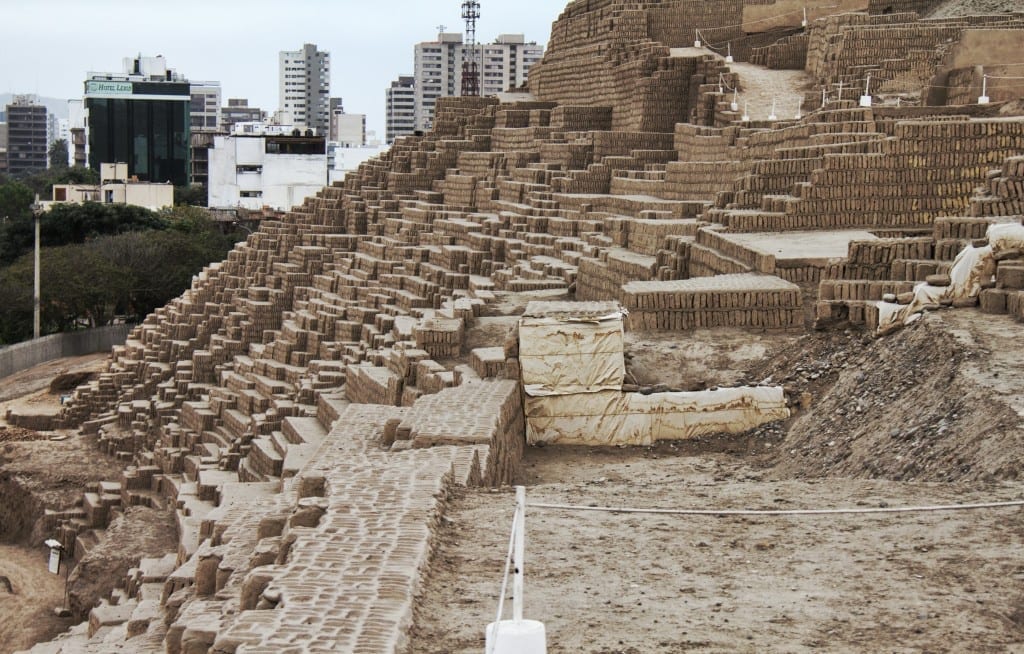 Huaca Pucllana, lima city tour, Miraflores