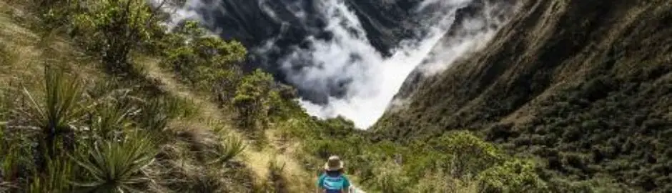 Inca trail hike to machu picchu